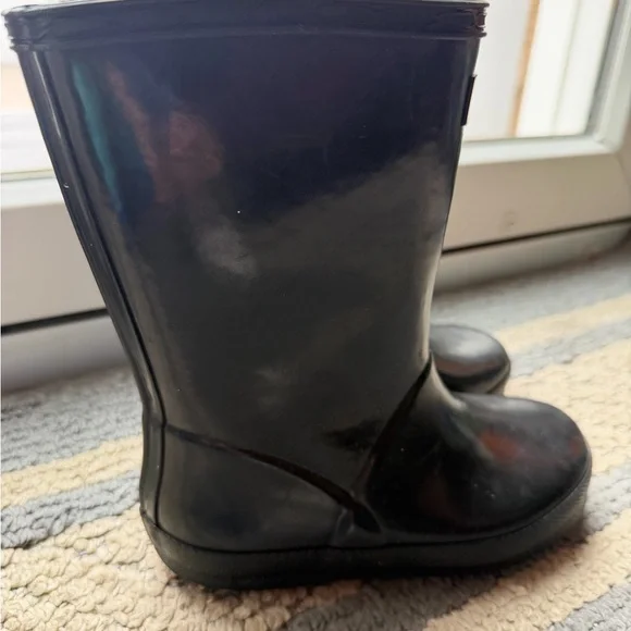 Hunter Kids First Classic Black Rainboots - Picture 3 of 4
